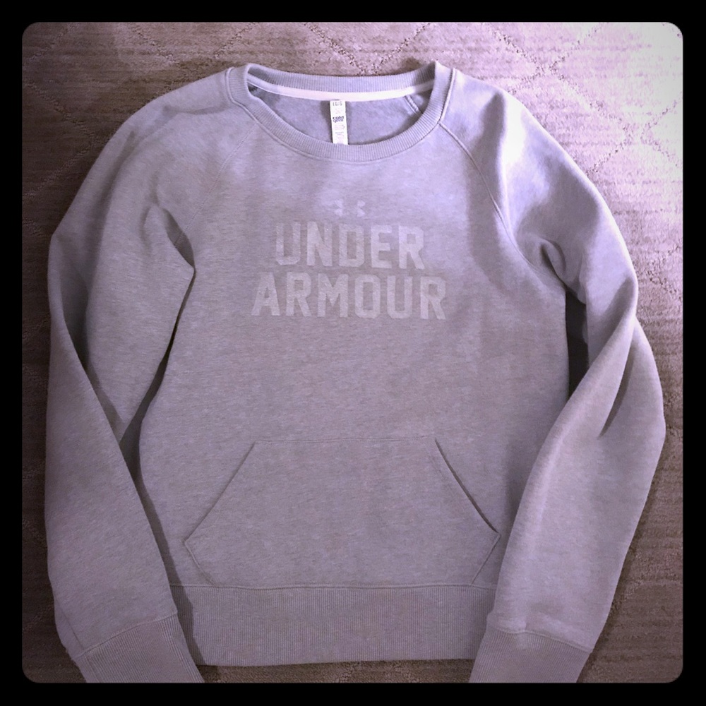 Under Armour Sweatshirt